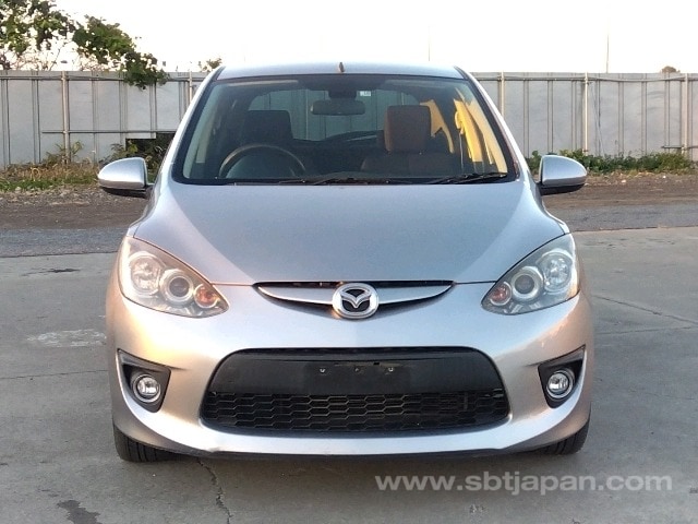 MAZDA DEMIO 2009/10 SPORT