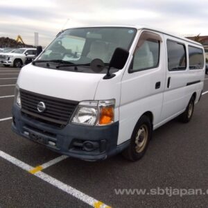 NISSAN CARAVAN 2007/12 (Com livrete de 15 lugares)