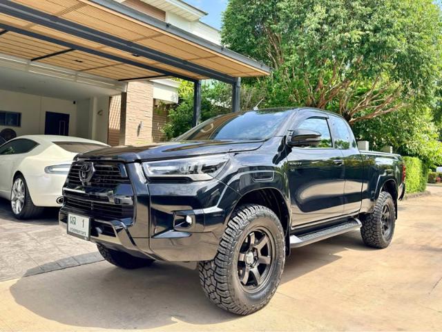 2023 TOYOTA HILUX REVO 2.8 PRERUNNER ROCCO SMART CAB 4WD