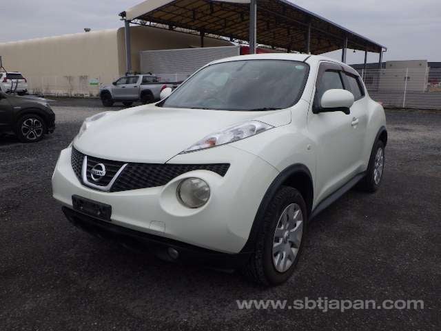 2011/9 NISSAN JUKE 15RX TYPE V